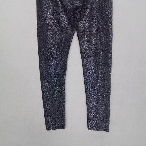 Forever 21 High Rise Sparkle Leggings Size Medium in Metallic Silver - Picture 7 of 9